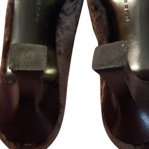 Salvatore Ferragamo 6.5 B Brown Velvet Heels Made Italy Elegant Classic Vintage - Picture 9 of 12